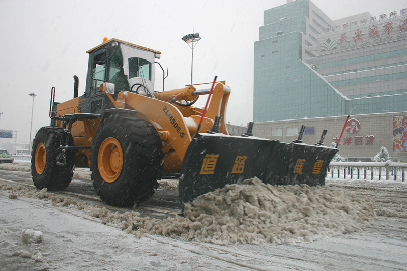 除雪機施工